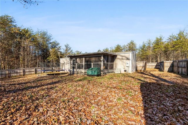 4 Sawblade Ridge, Marietta, SC 29661