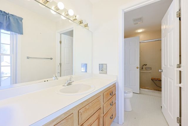 17 Quisset Brook 17, Milton, MA 02186