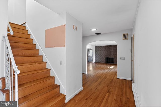 940 HOLMES AVE, Vineland, NJ 08361