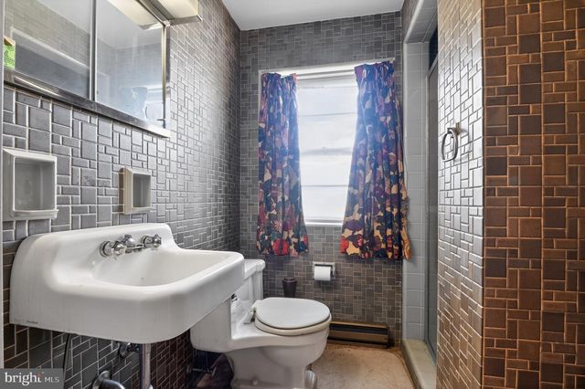 940 HOLMES AVE, Vineland, NJ 08361