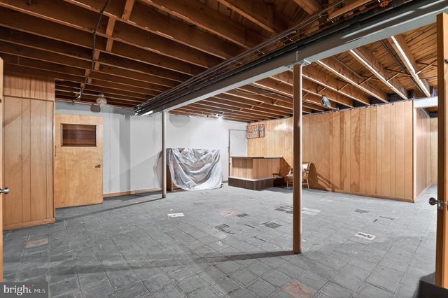 940 HOLMES AVE, Vineland, NJ 08361