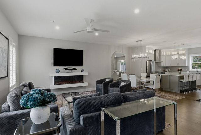 16 Elise Avenue Lot 8, Londonderry, NH 03053