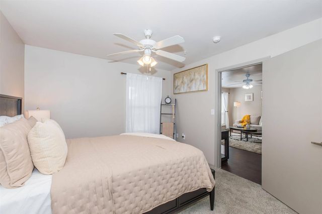 1088 Park Plaza Drive B2, Austin, TX 78753