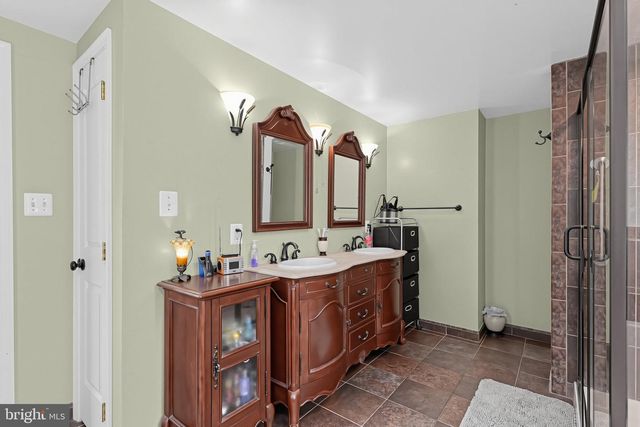 17110 LONGDRAFT RD, Gaithersburg, MD 20878