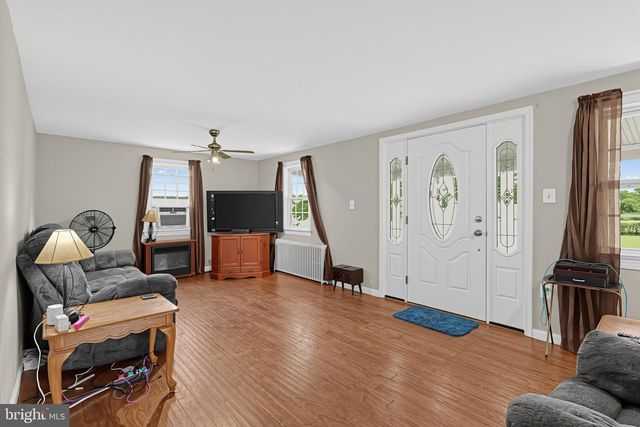 17110 LONGDRAFT RD, Gaithersburg, MD 20878