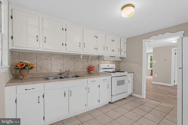 17110 LONGDRAFT RD, Gaithersburg, MD 20878
