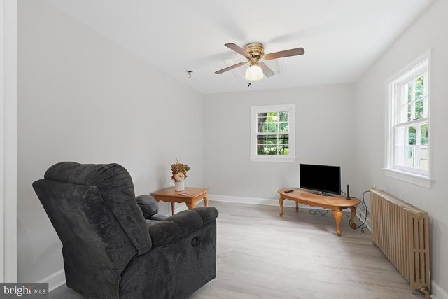 17110 LONGDRAFT RD, Gaithersburg, MD 20878