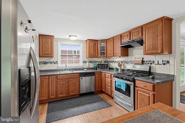 17110 LONGDRAFT RD, Gaithersburg, MD 20878