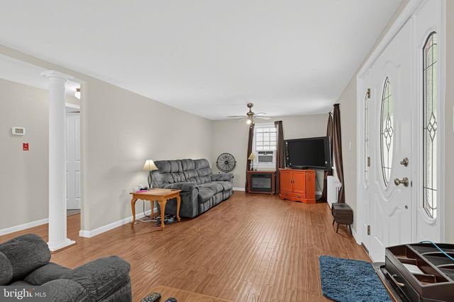 17110 LONGDRAFT RD, Gaithersburg, MD 20878