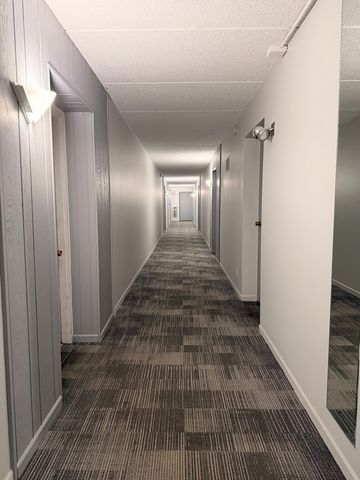 1551 Ashland Avenue 205, Des Plaines, IL 60016