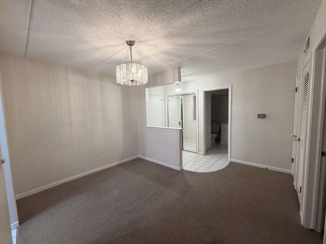 1551 Ashland Avenue 205, Des Plaines, IL 60016