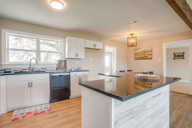 5204 Teague Road, Fort Worth, TX 76140