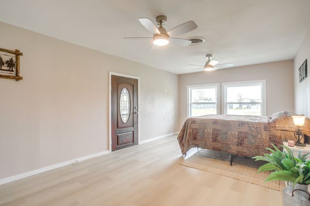 5204 Teague Road, Fort Worth, TX 76140