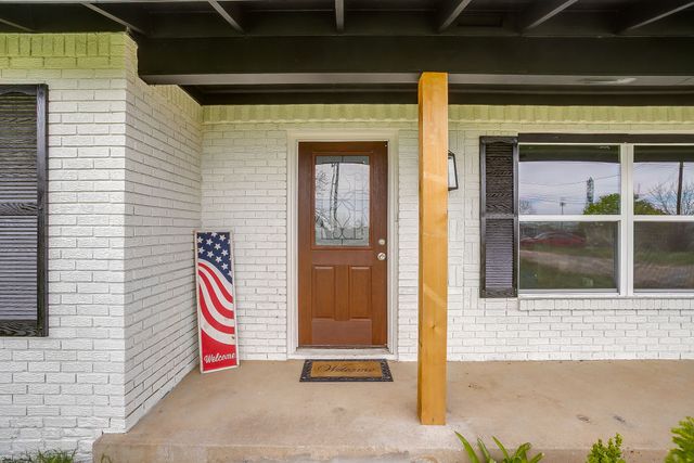 5204 Teague Road, Fort Worth, TX 76140