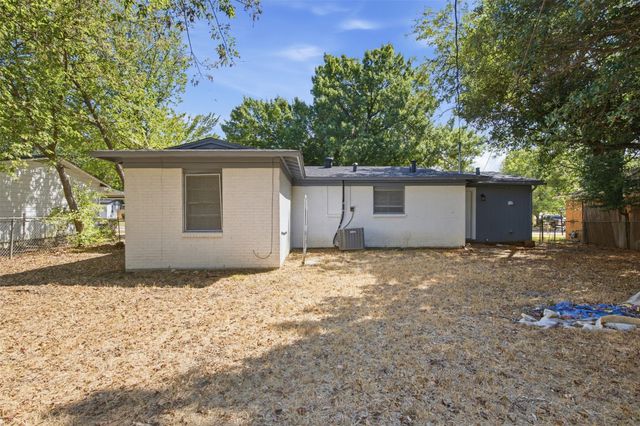 1203 Belvedere Drive, Arlington, TX 76010