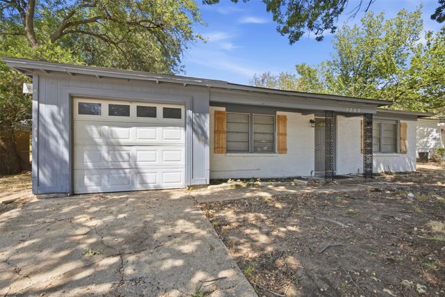 1203 Belvedere Drive, Arlington, TX 76010