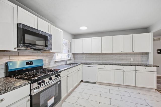 1203 Belvedere Drive, Arlington, TX 76010
