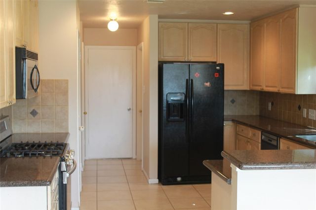 1723 Monvale Lane, Sugar Land, TX 77479