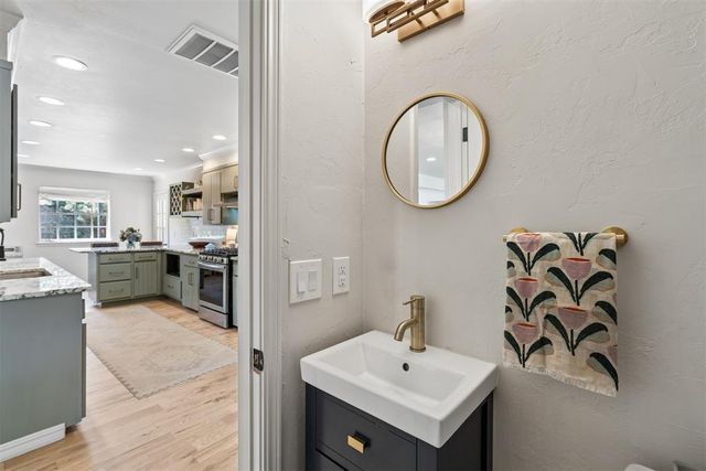3012 Red Oak Road, Oklahoma City, OK 73120