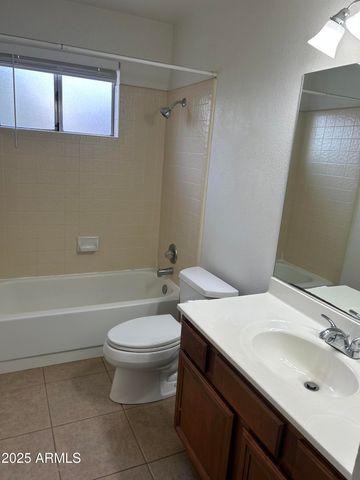 6120 E HOBART Street, Mesa, AZ 85205