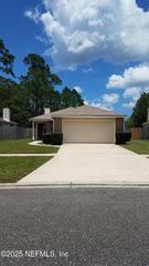 1911 HUNTERS TRACE Circle, Middleburg, FL 32068