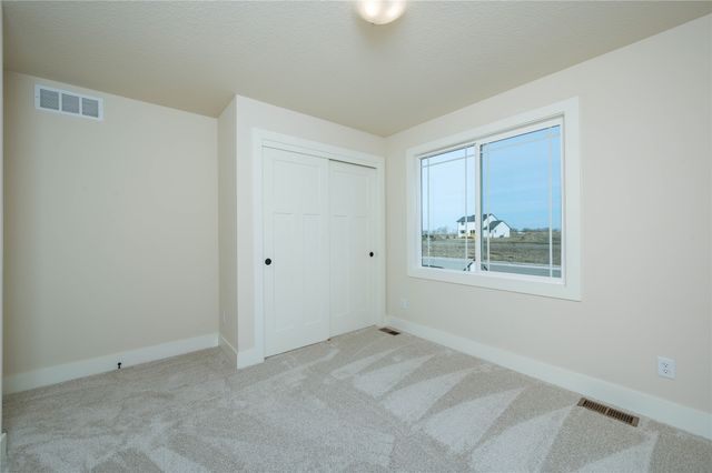 1465 Cedar Street, Waukee, IA 50263