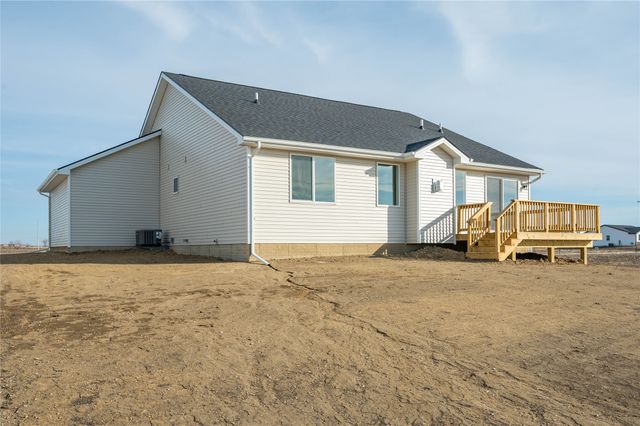1465 Cedar Street, Waukee, IA 50263