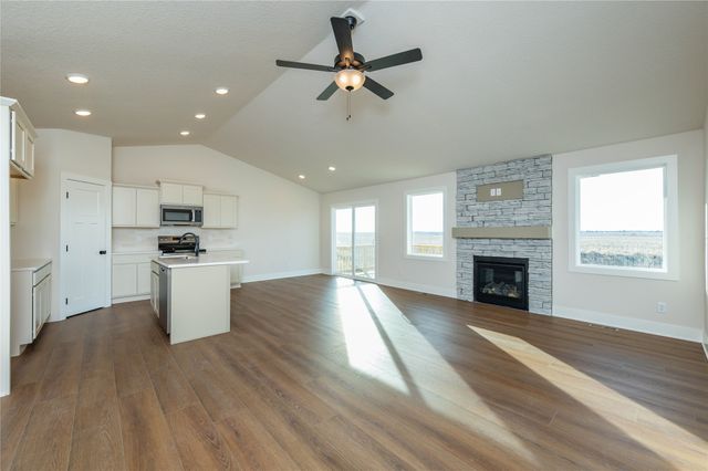 1465 Cedar Street, Waukee, IA 50263