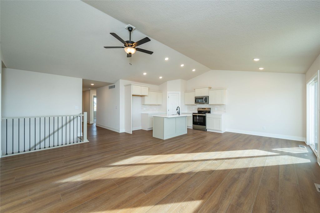 1465 Cedar Street, Waukee, IA 50263