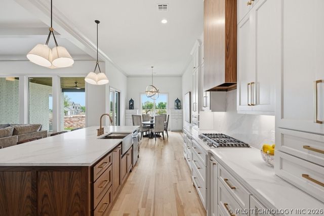 4125 W 113th Place, Jenks, OK 74037