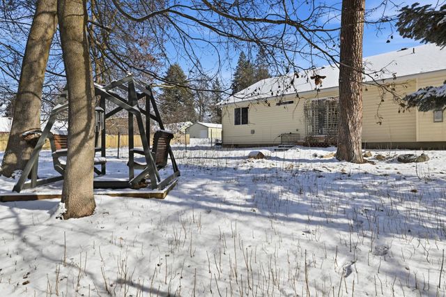 719 E B St, Deer Park, WA 99006