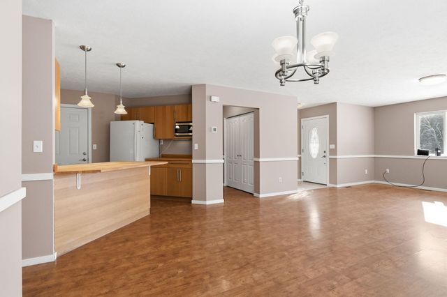 719 E B St, Deer Park, WA 99006