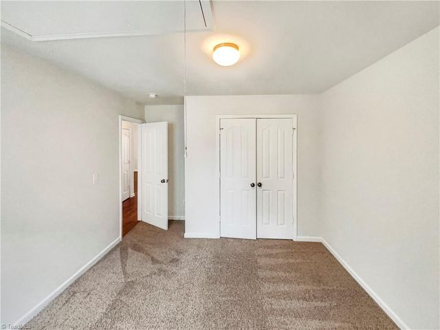 4832 Old Towne Village Circle, Winston-salem, NC 27040