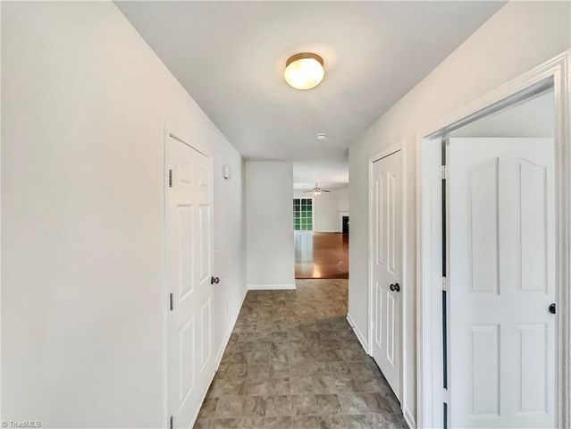 4832 Old Towne Village Circle, Winston-salem, NC 27040