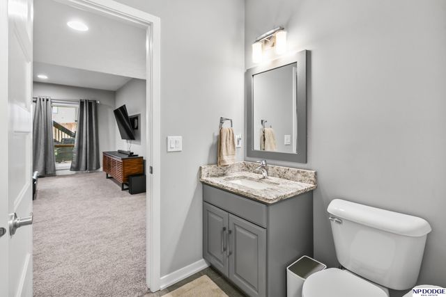 18363 Lake Circle, Elkhorn, NE 68022