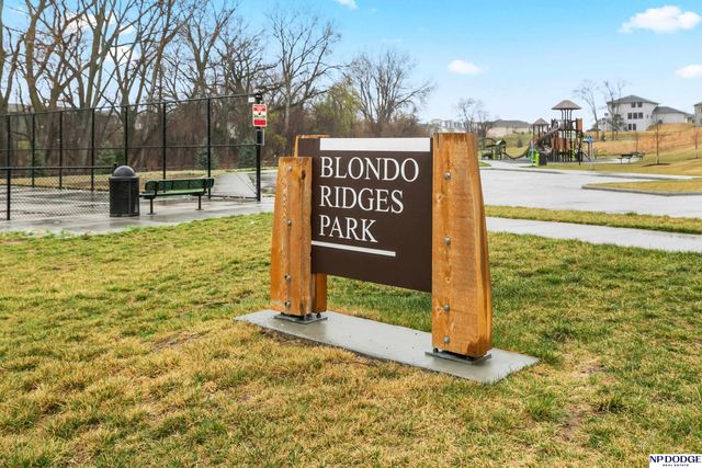 18363 Lake Circle, Elkhorn, NE 68022