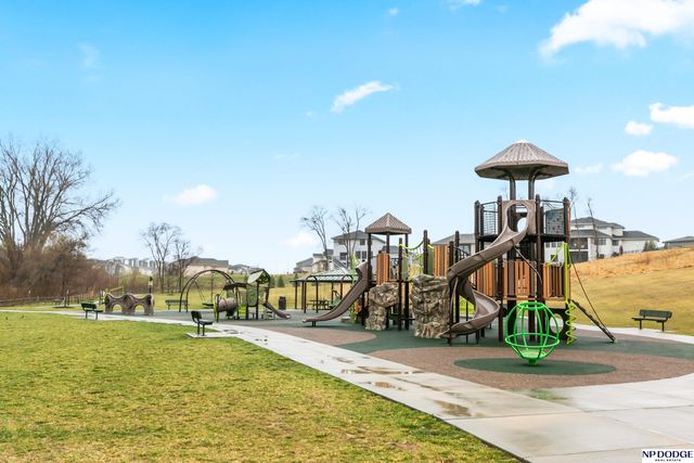 18363 Lake Circle, Elkhorn, NE 68022