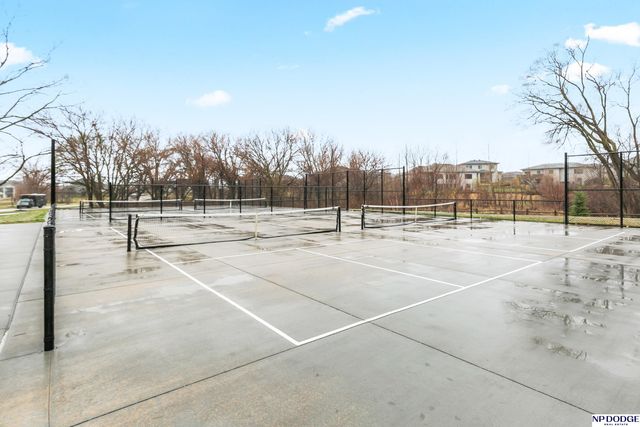 18363 Lake Circle, Elkhorn, NE 68022