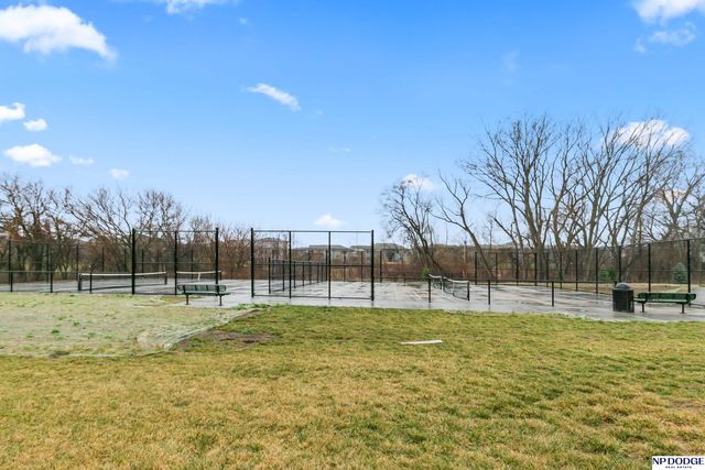 18363 Lake Circle, Elkhorn, NE 68022