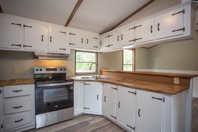 2270 N US-1 Highway, Cassatt, SC 29032