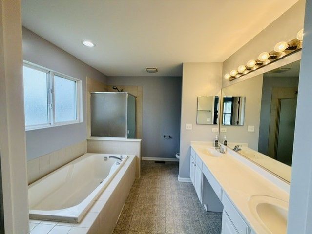 2331 wilson creek Circle 2331, Aurora, IL 60504