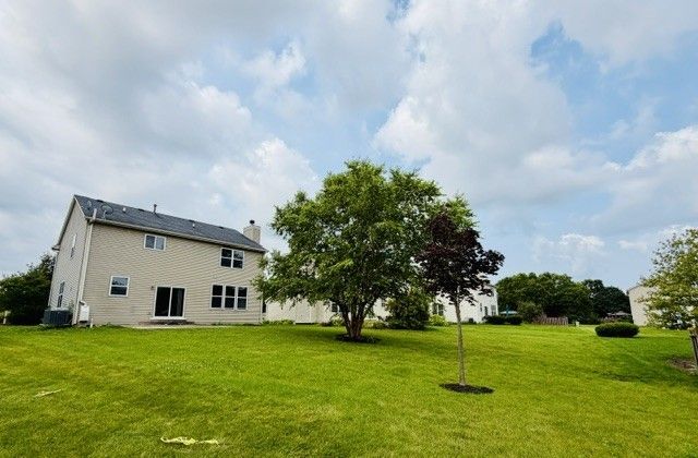 2331 wilson creek Circle 2331, Aurora, IL 60504