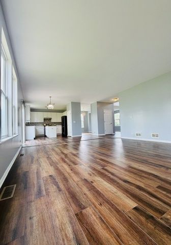 2331 wilson creek Circle 2331, Aurora, IL 60504