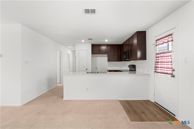 649 Marty Allen Loop, Jarrell, TX 76537