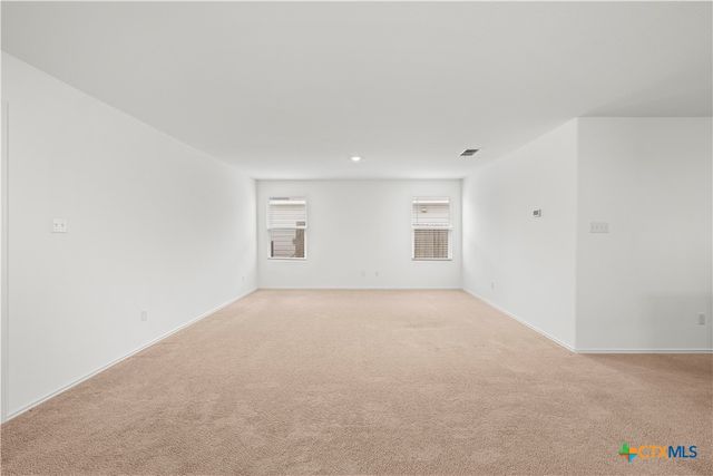 649 Marty Allen Loop, Jarrell, TX 76537