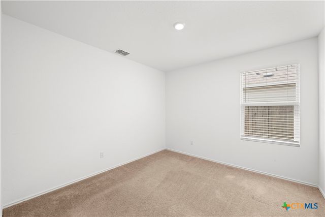 649 Marty Allen Loop, Jarrell, TX 76537