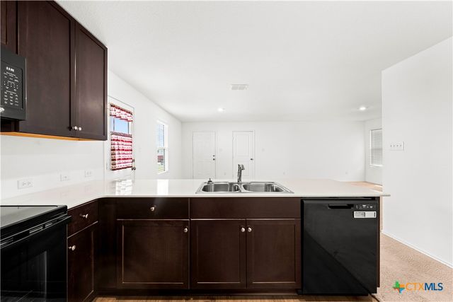 649 Marty Allen Loop, Jarrell, TX 76537