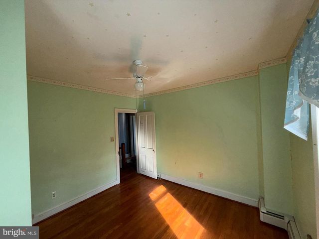 23 E MOHN ST, Mohnton, PA 19540