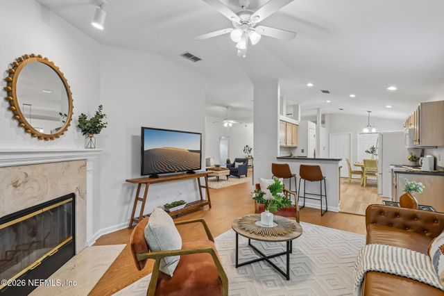 2025 FROGMORE Drive, Middleburg, FL 32068