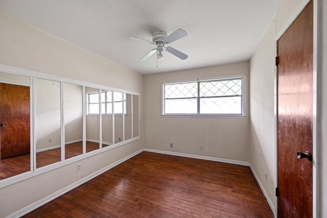 6324 Homestead Road, Rosenberg, TX 77471